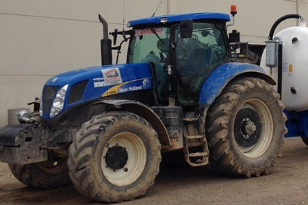 Tractor New Holland 7050 (BFR)