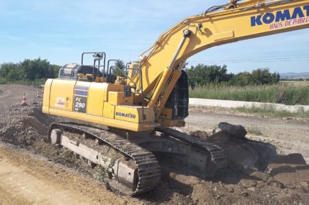 Komatsu-PC290-2 PC290 Komatsu